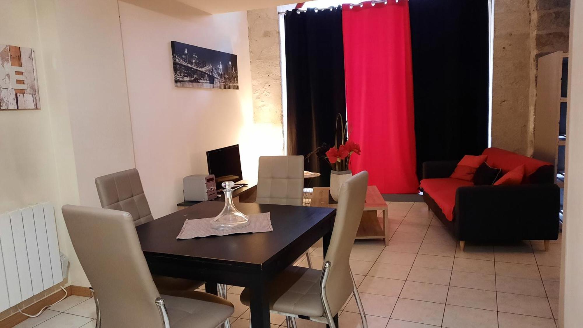 Appartement En Centre Ville Historique เปรีเกอ ภายนอก รูปภาพ